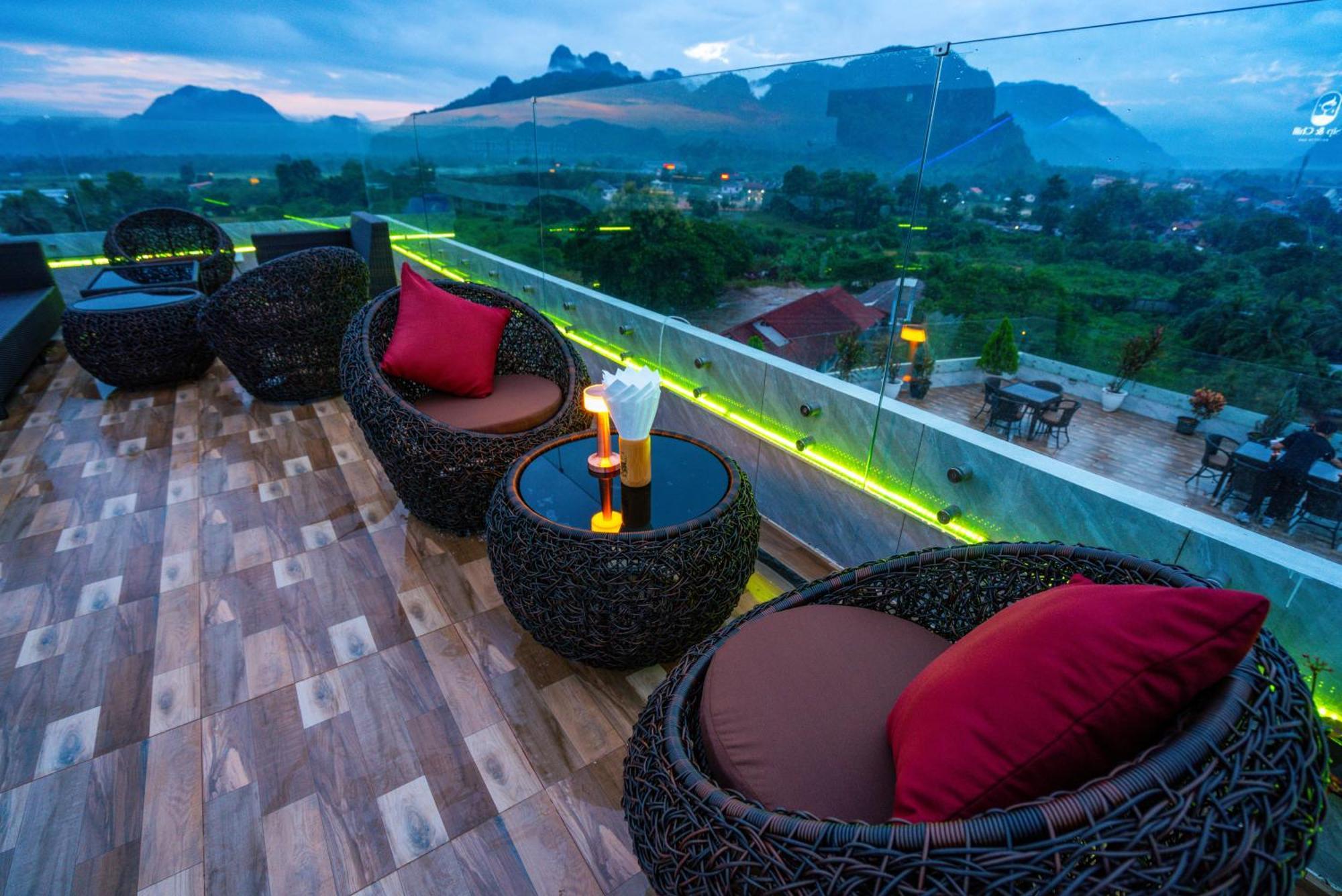 S Vangvieng Boutique Hotel Vang Vieng Exteriör bild